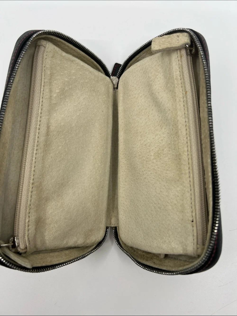 Coach Black Leather zip around Jewelry case with red stitching pig suede lined